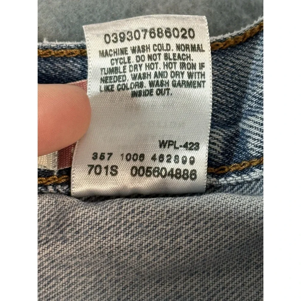 Y2k Levi's 560 Jeans Mens 33x32 Light Wash Blue Comfort Fit Denim Casual